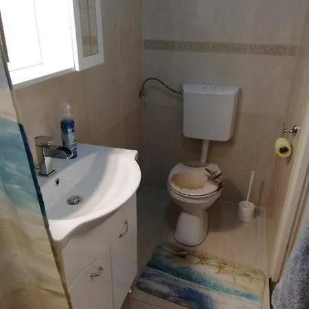 Apartament Oeroekzoeld